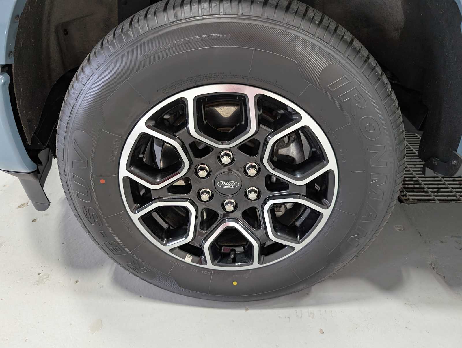 Used 2023 Area 51 Blue Ford XLT image 3