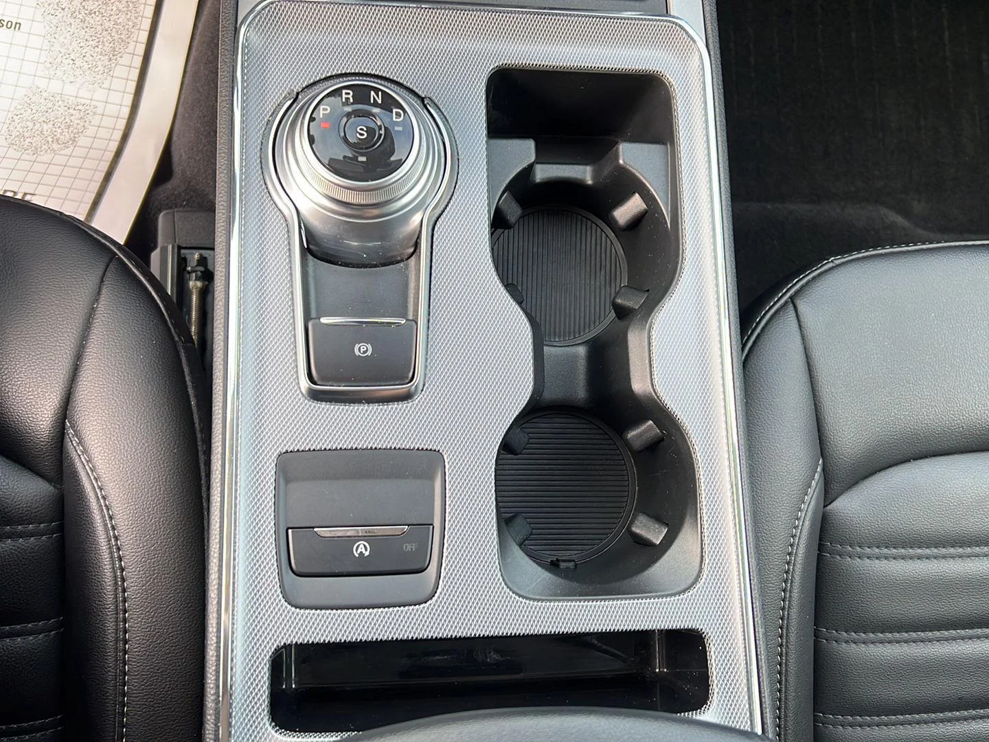 Used 2021 Iconic Silver Ford SEL image 27