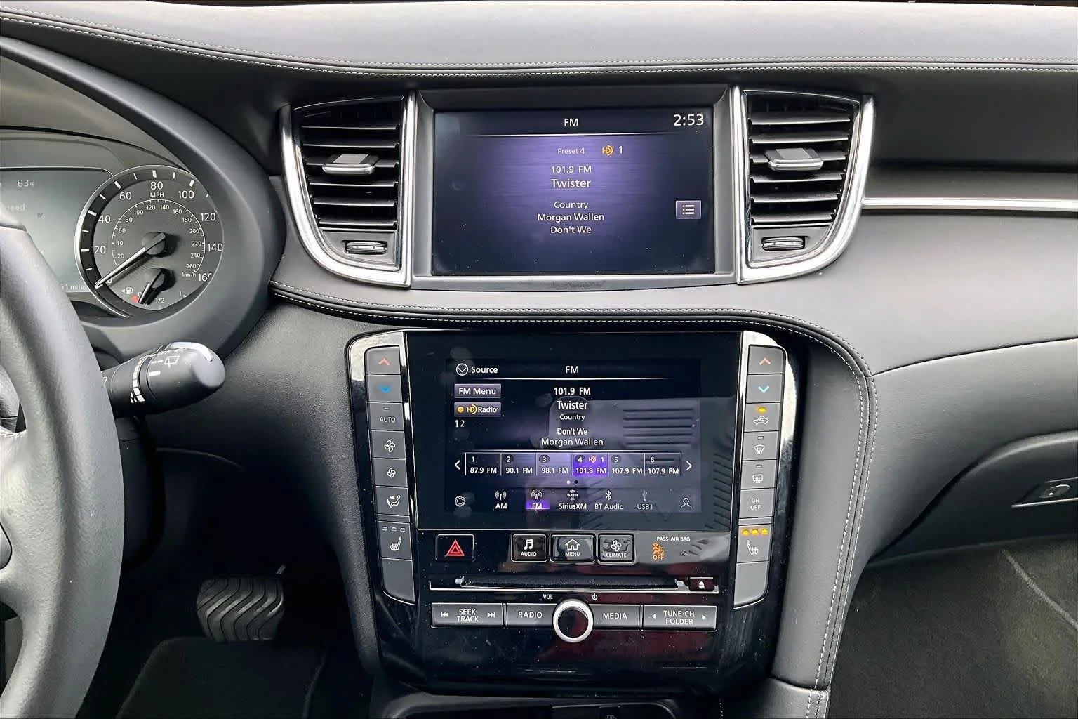 Pre-Owned 2025 INFINITI QX55 LUXE