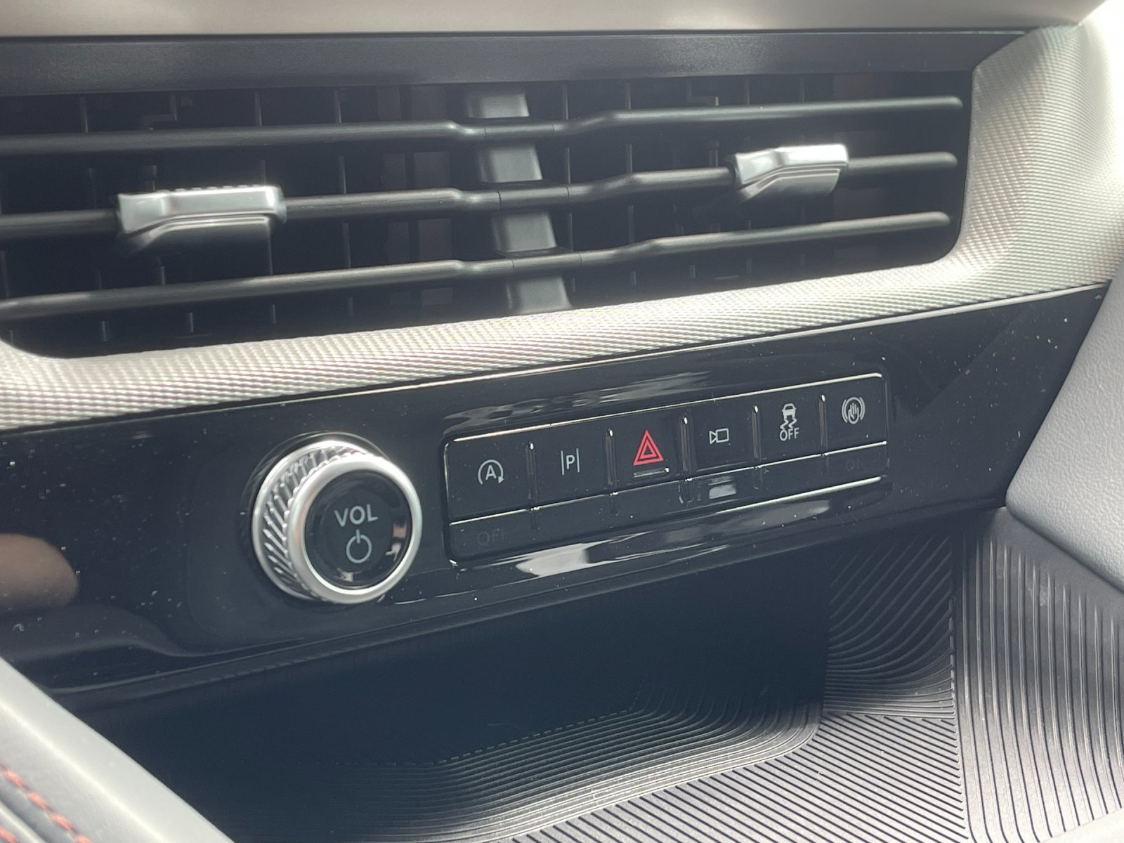 New 2026 Agate Black Metallic Ford Active image 22