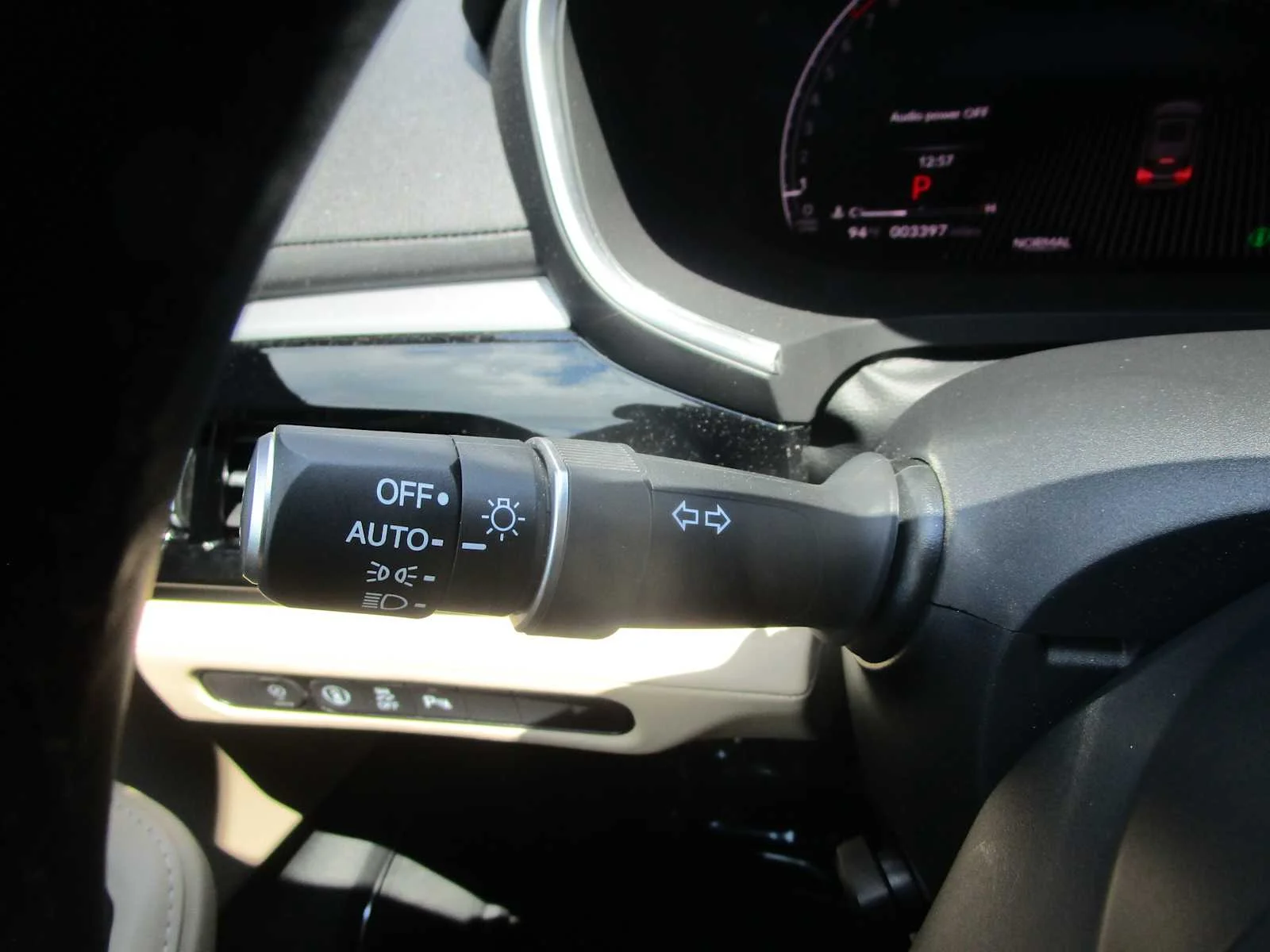 Certified Used 2026 Platinum White Pearl Acura w/Technology Package image 31