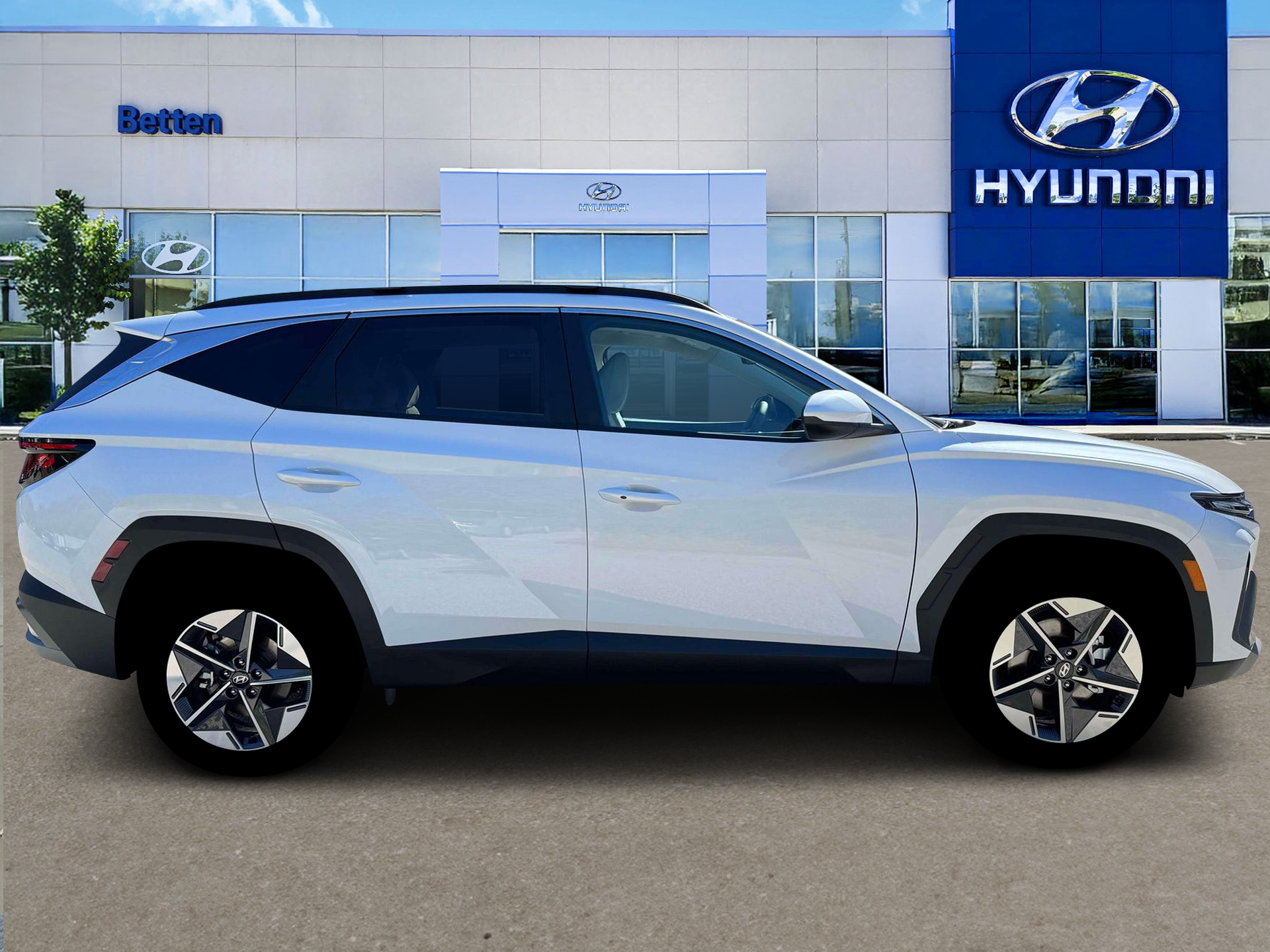 New 2026 White Hyundai SEL AWD image 9