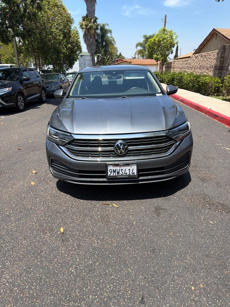 Used 2024 Volkswagen Jetta SE with VIN 3VWEM7BU9RM070560 for sale in Poway, CA