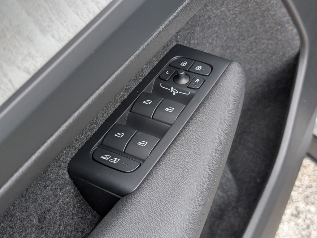 Used 2026 Gray Volvo B5 Ultra image 13