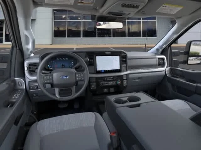 New 2026 Oxford White Ford F-250® XLT image 31