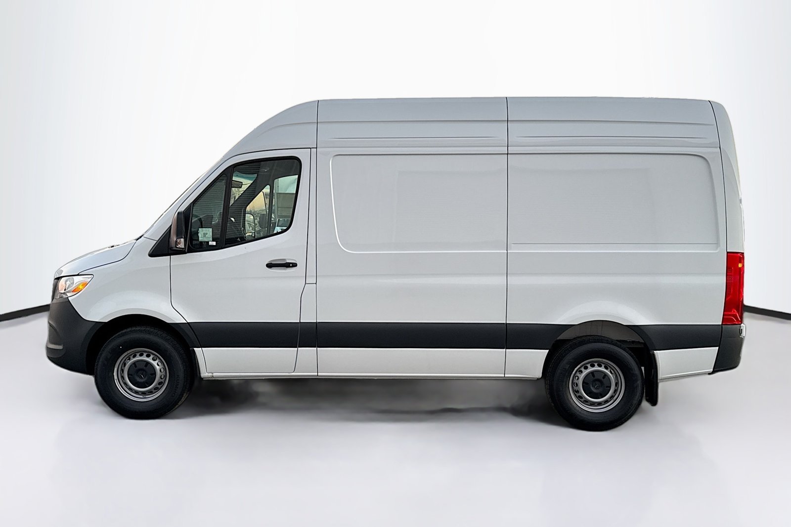 New 2026 Arctic White Mercedes-Benz  image 8