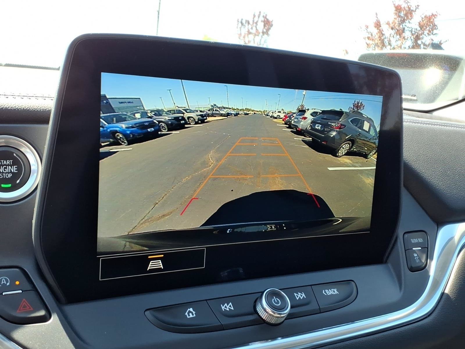 Used 2023 BLACK Chevrolet LT image 13