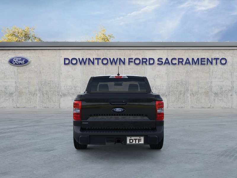 New 2026 Shadow Black Ford XLT image 6