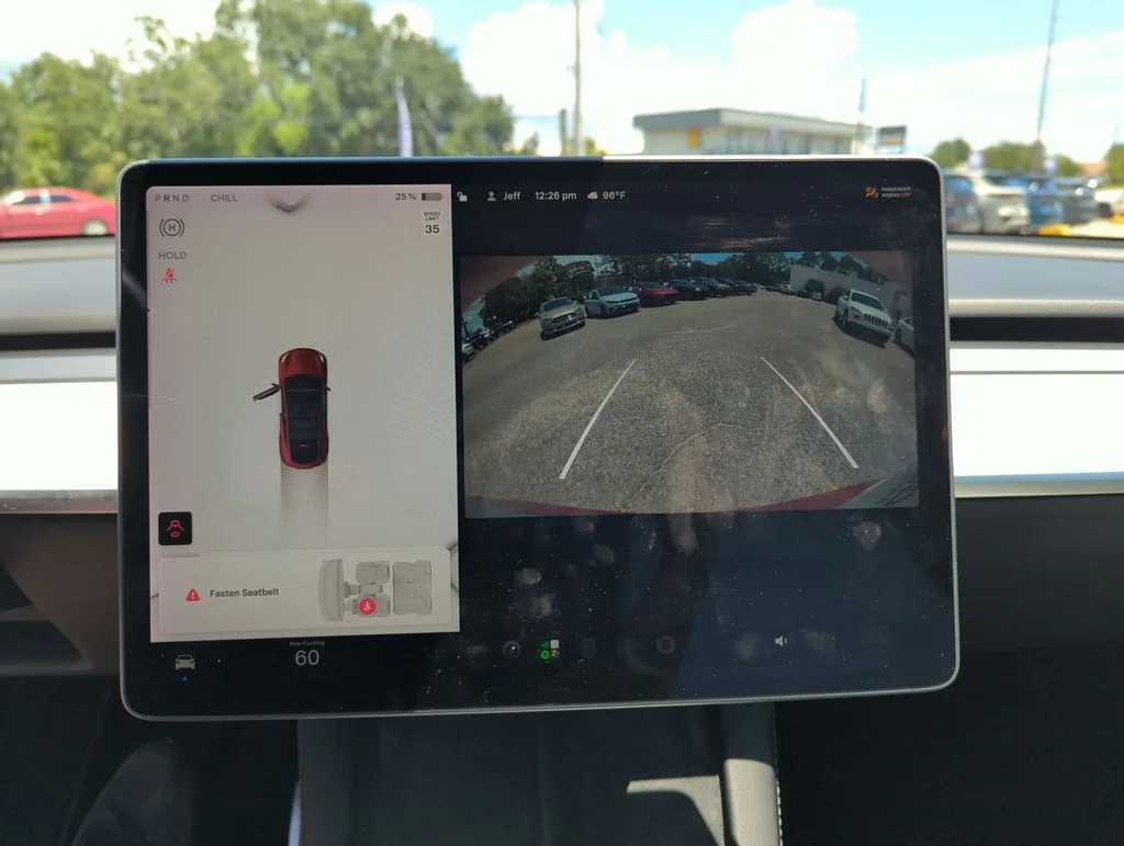 Used 2022  Tesla Performance image 24