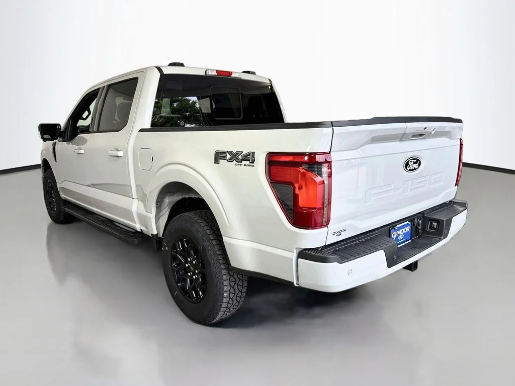 New 2026 Avalanche Ford XLT image 5