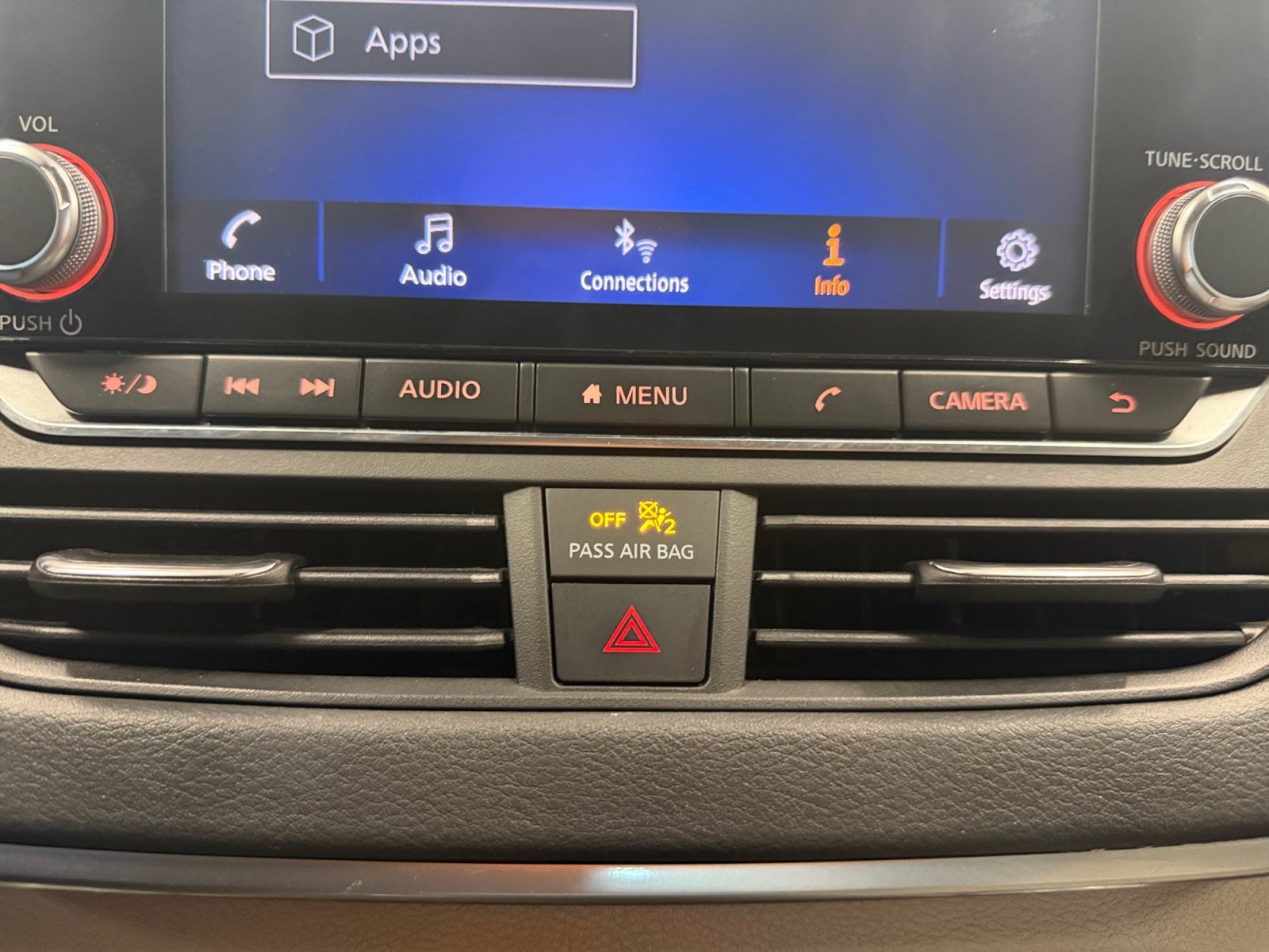 Used 2022 Scarlet Ember Tintcoat Nissan 2.5 SV image 30