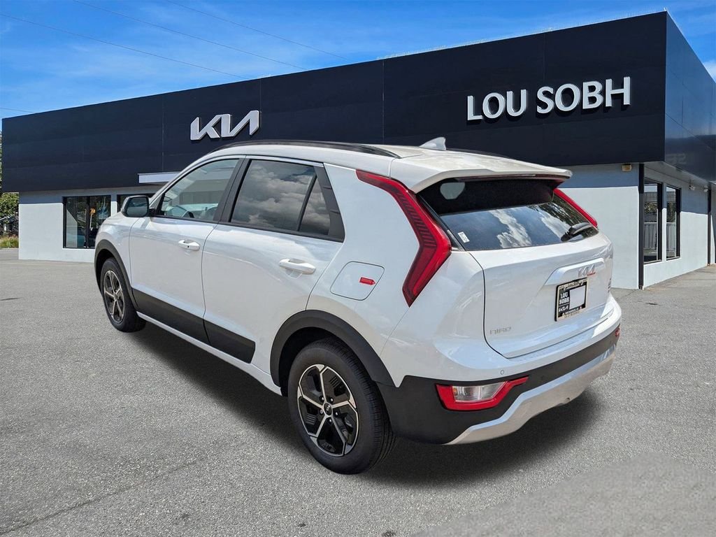 2025 Kia Niro EX - Photo 6