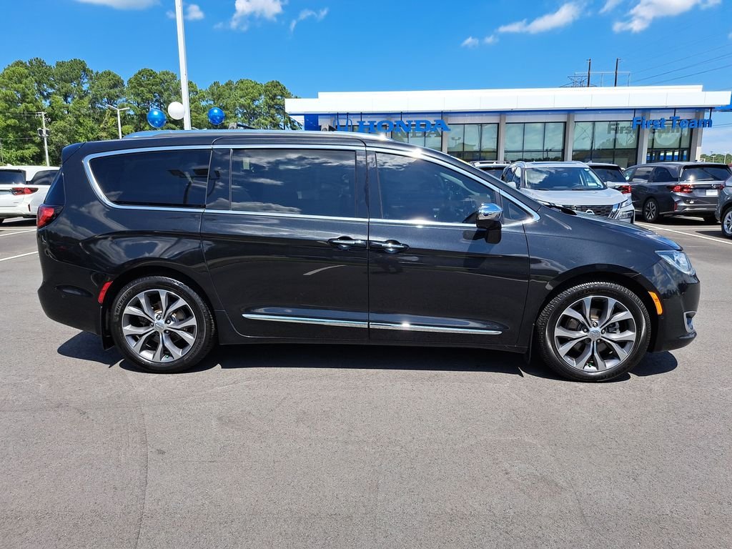 Used 2017 Black Chrysler Limited image 13