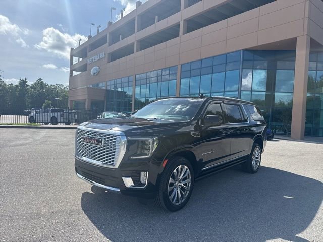 2022 GMC Yukon Denali 2WD's photo