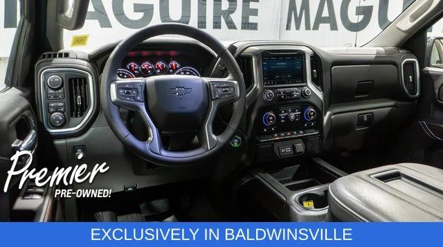 Used 2022 Black Chevrolet RST image 9