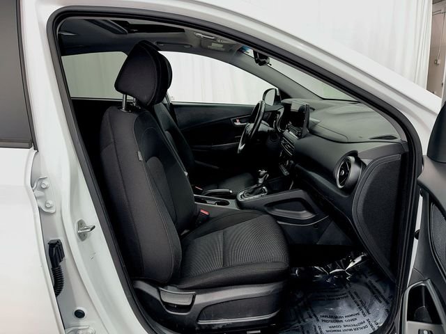 Used 2023 White Hyundai SEL image 22