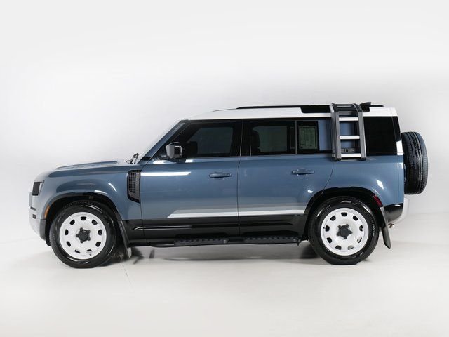 Used 2025 Blue Land Rover S image 6