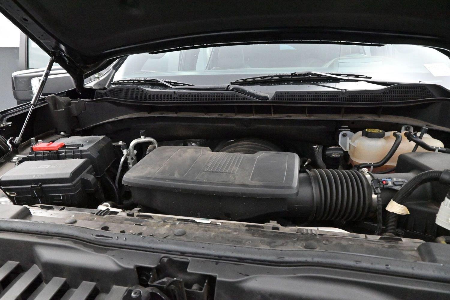 Used 2023 Black Chevrolet ZR2 image 35