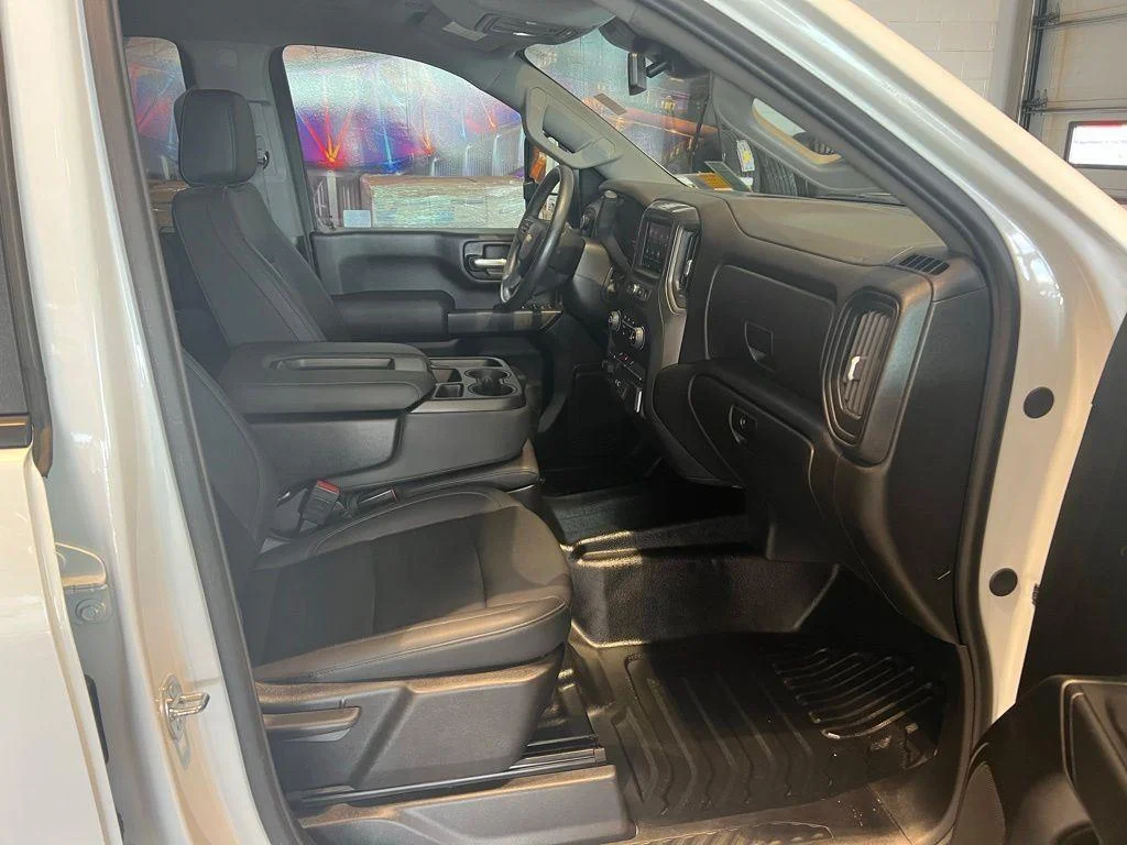 Used 2024 Summit White Chevrolet Work Truck image 16