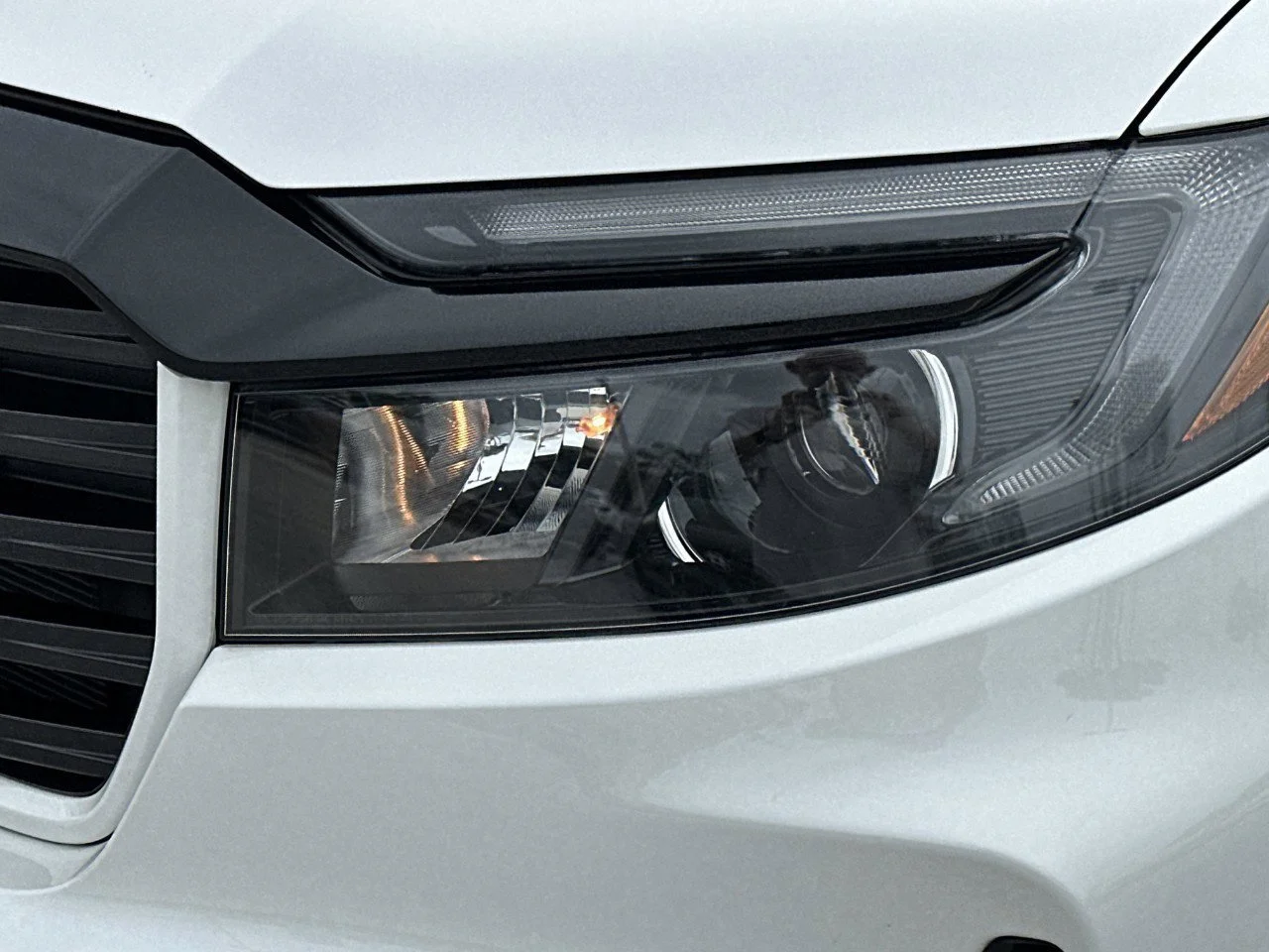 Used 2023 White Honda Sport image 26