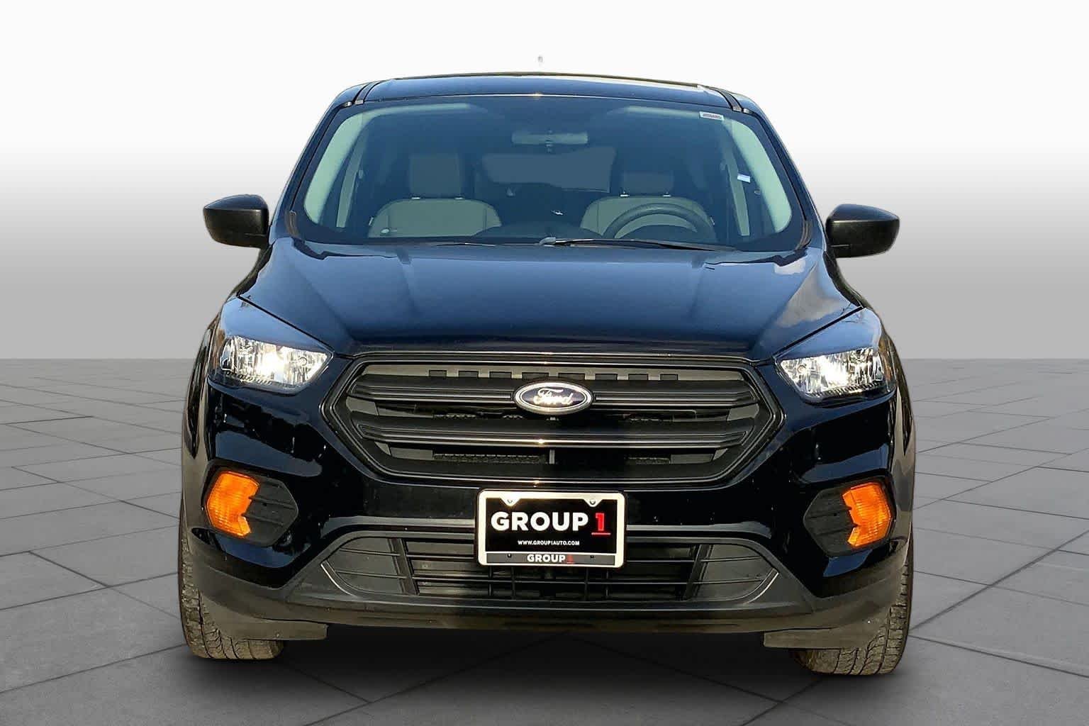 Used 2019 Agate Black Metallic Ford S image 4