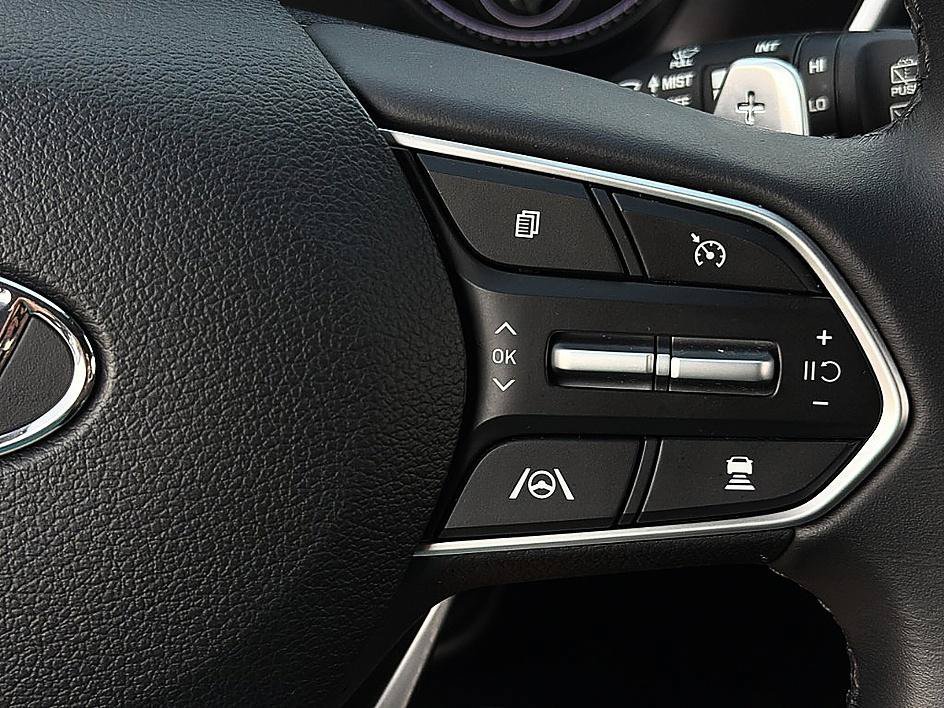 Certified Used 2023 Twilight Black Hyundai SEL image 17