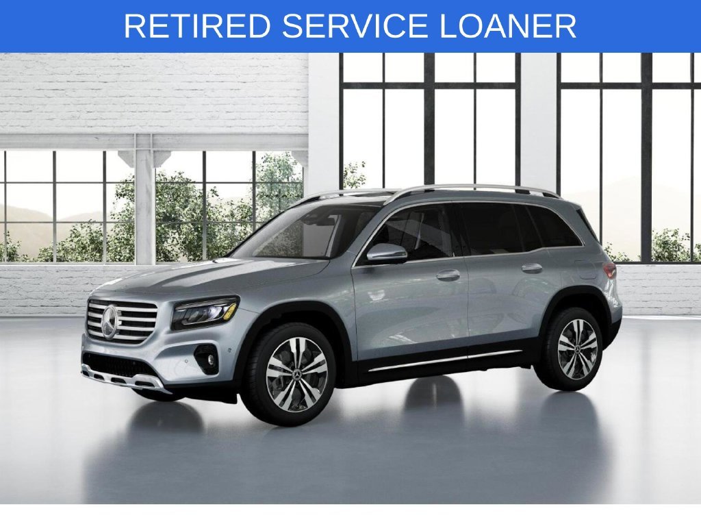 Used 2026 Silver Mercedes-Benz GLB 250 image 38