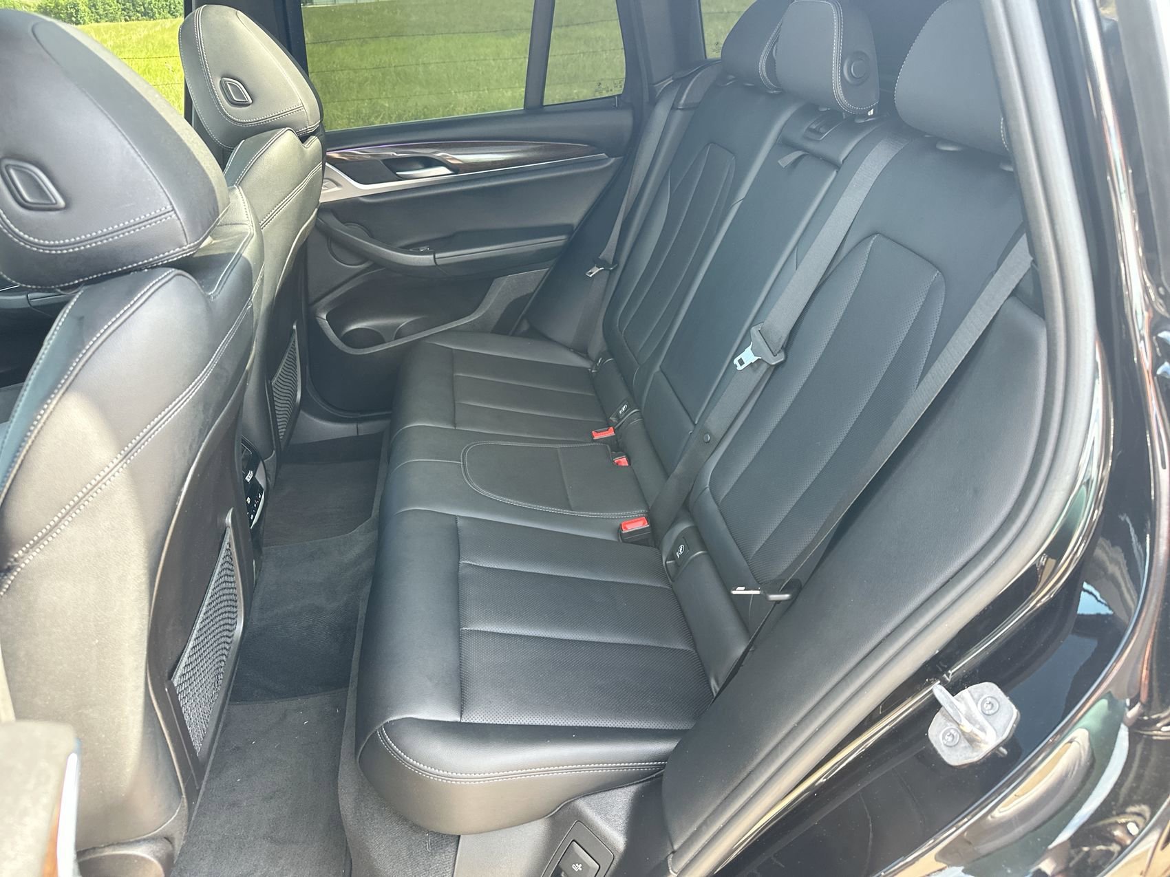 Used 2023 Black Sapphire Metallic BMW xDrive30i image 23
