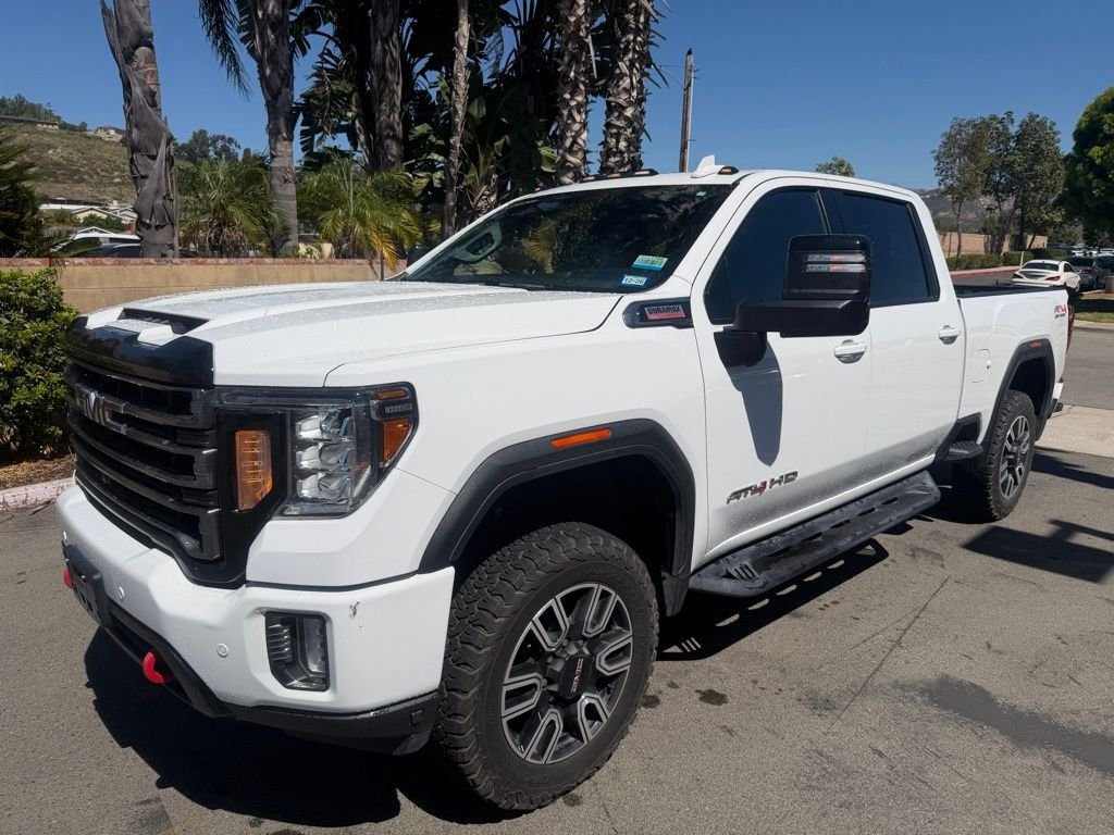 Used 2021 White GMC AT4 image 2