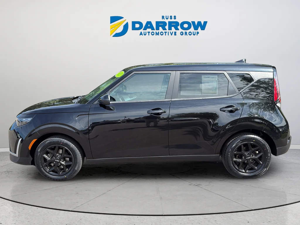 Used 2023 Black Kia LX image 2