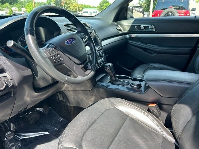 Used 2018 Magnetic Ford XLT image 15