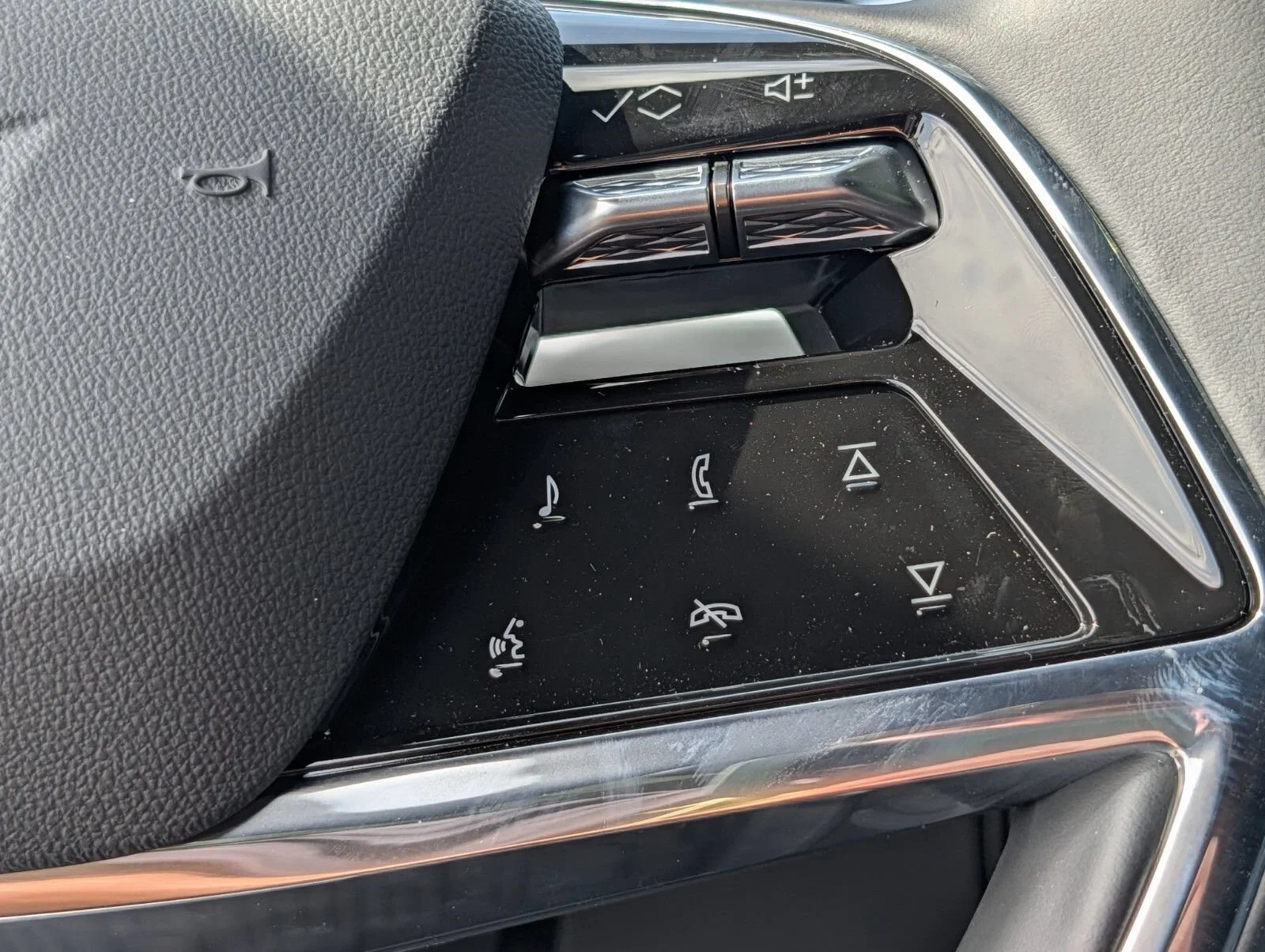 2026 Cadillac Escalade IQ Sport - Photo 38