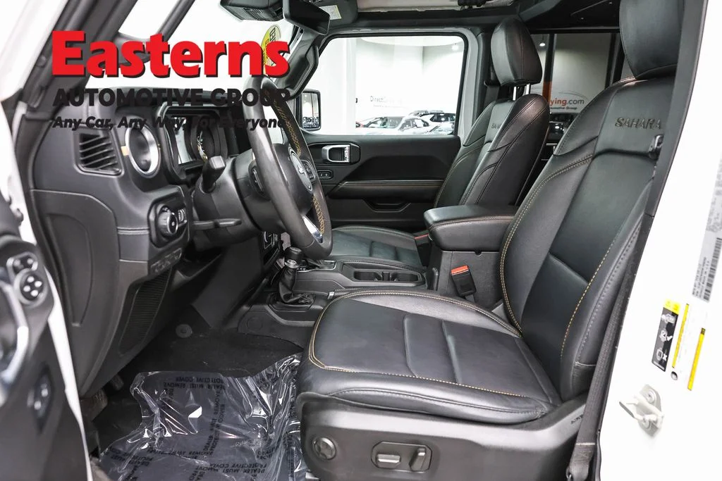 Used 2024 White Jeep Sahara image 14