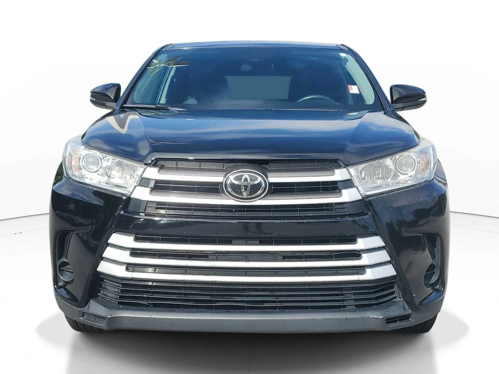 Used 2019 Midnight Black Metallic Toyota LE image 2