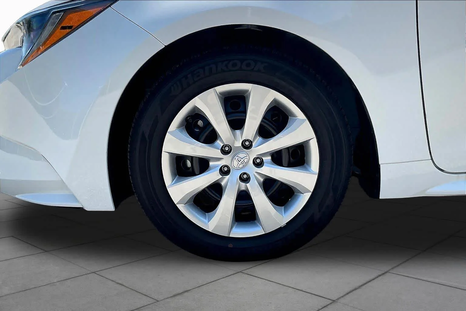 Used 2026 Ice Cap Toyota LE image 11