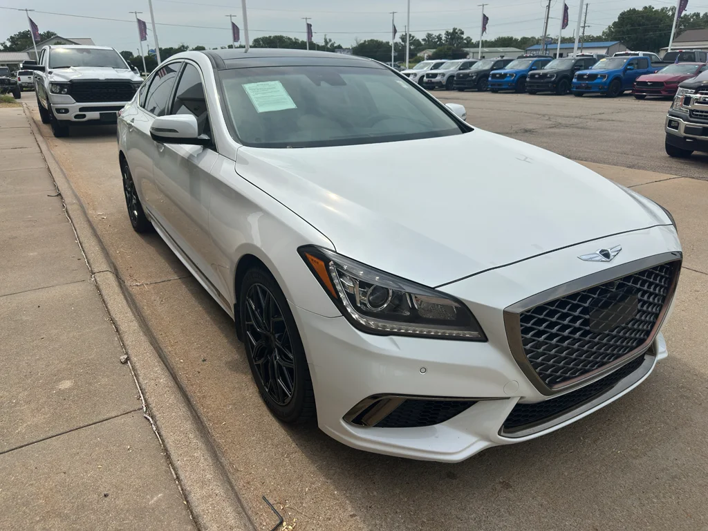 Used 2020 Uyuni White Genesis 3.8L image 2