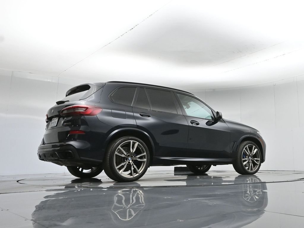 Used 2022 Black BMW M50i image 58