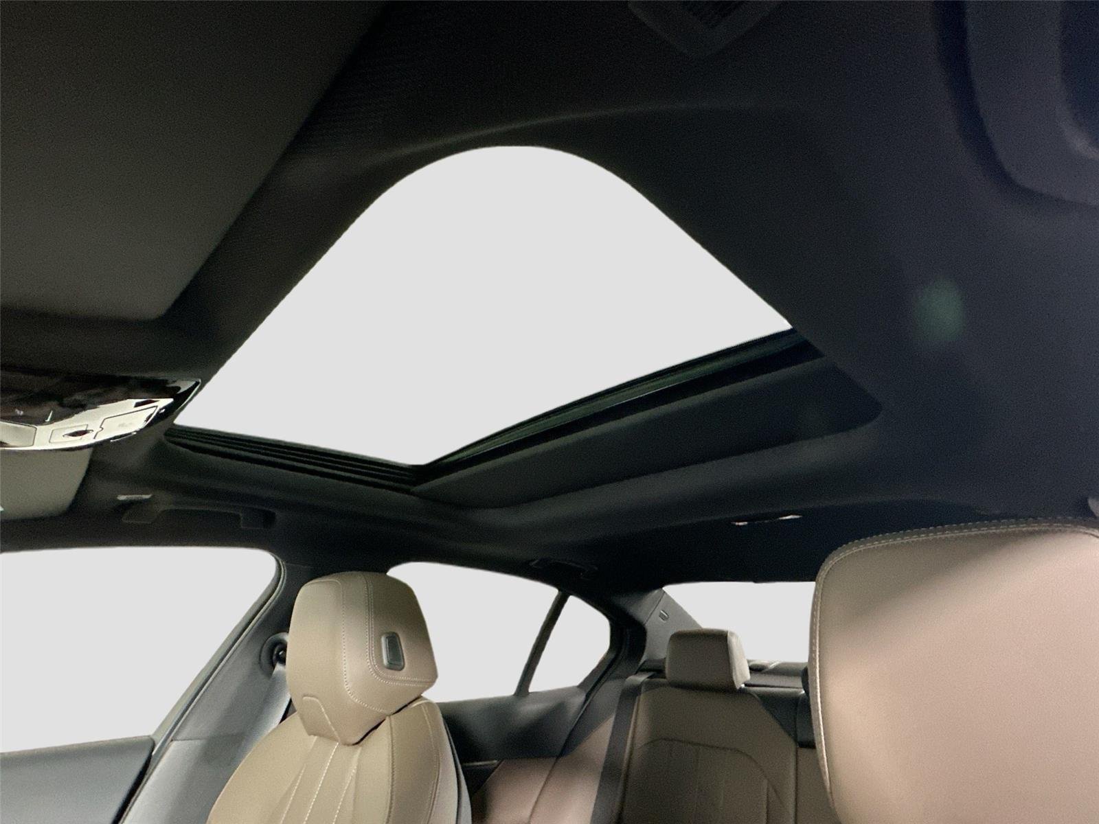 New 2026 Carbon Black Metallic BMW 530i xDrive image 24