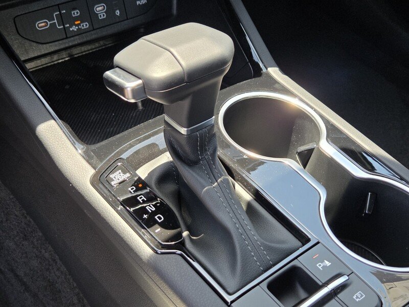 New 2026 Snow White Pearl Kia GT-Line FWD image 15