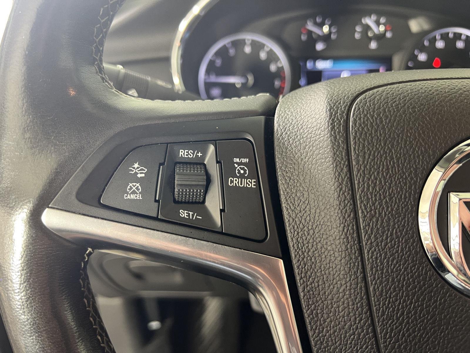 Used 2019 Satin Steel Metallic Buick Essence image 9