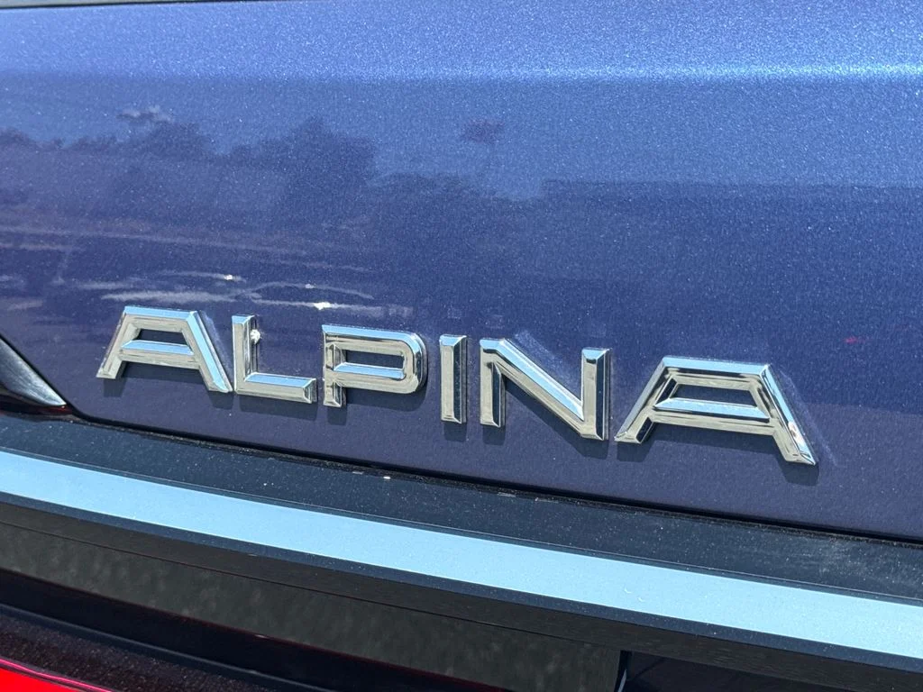 Used 2025 Blue BMW ALPINA XB7 image 9
