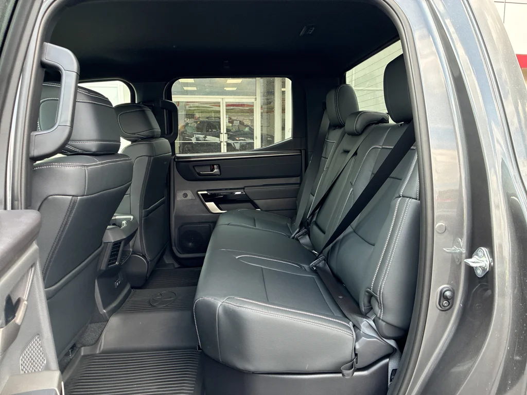 2026 Toyota Tundra Limited - Photo 18