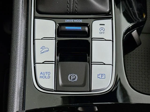 New 2026 Hyundai TUCSON SEL