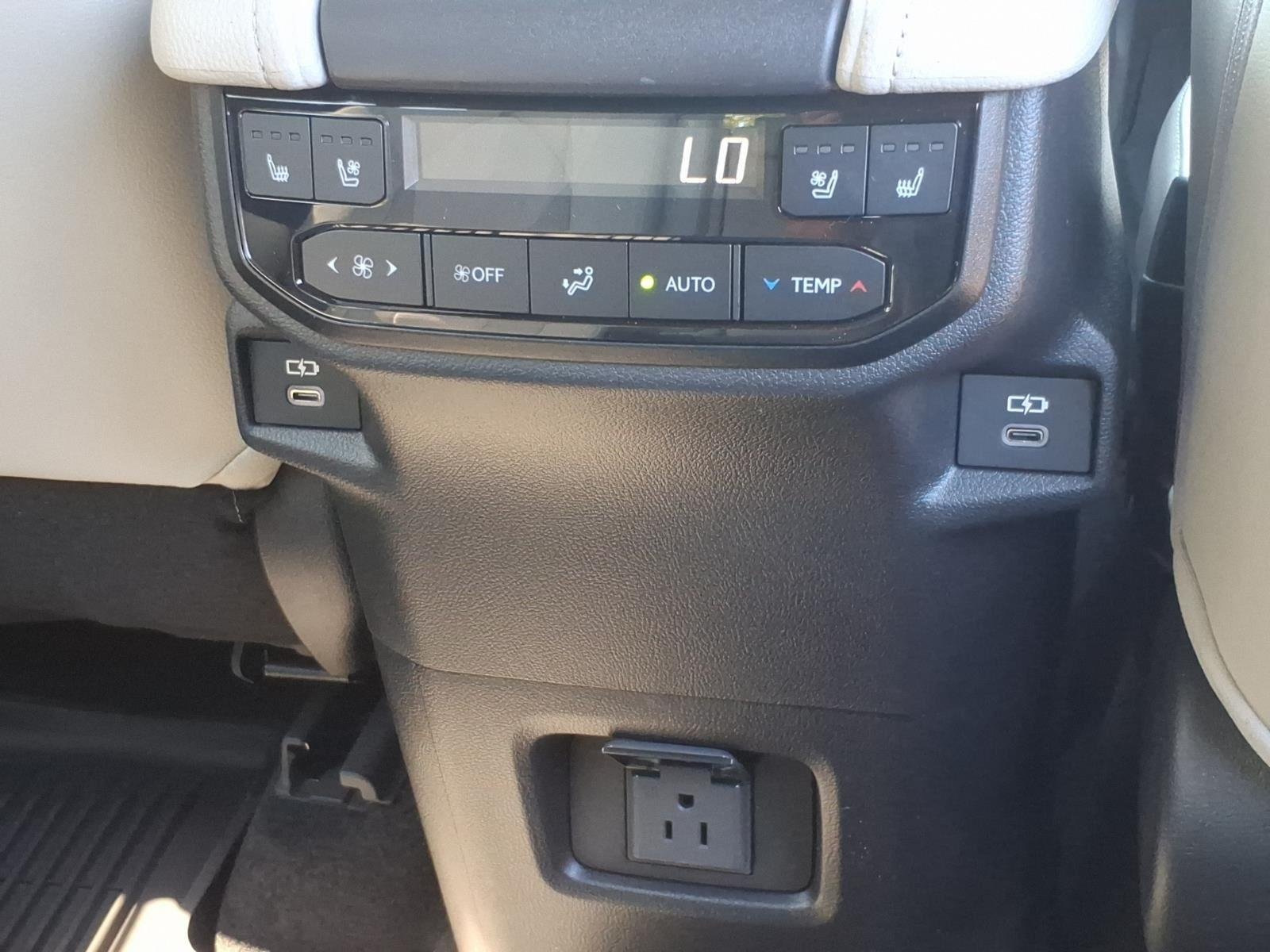 New 2026 Cement Toyota Hybrid MAX Platinum image 22
