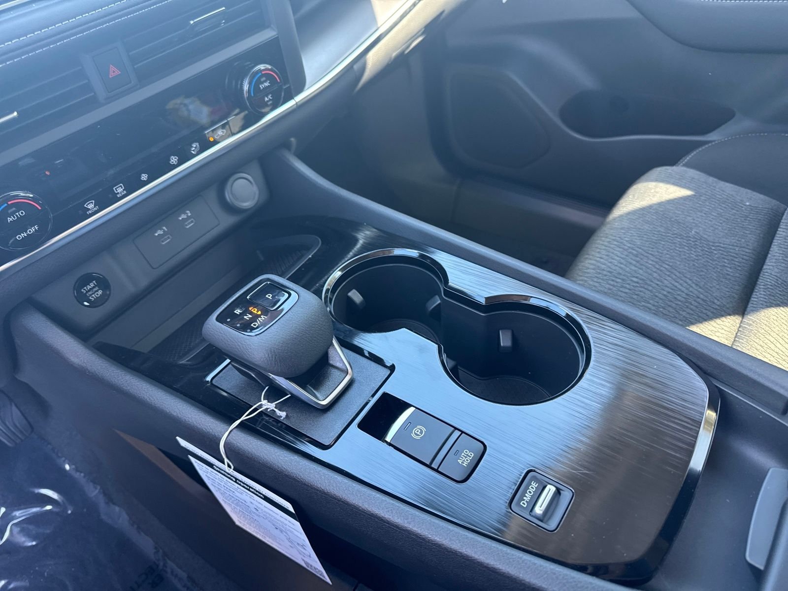 New 2026 Nissan Rogue SV 4D Sport Utility