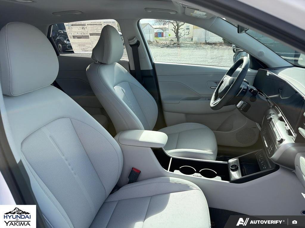 New 2026 Atlas White Hyundai Limited AWD image 22