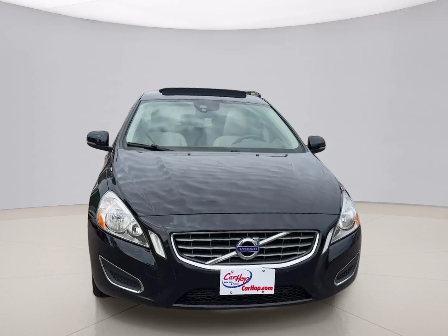 Used 2012 Black Volvo T5 image 8