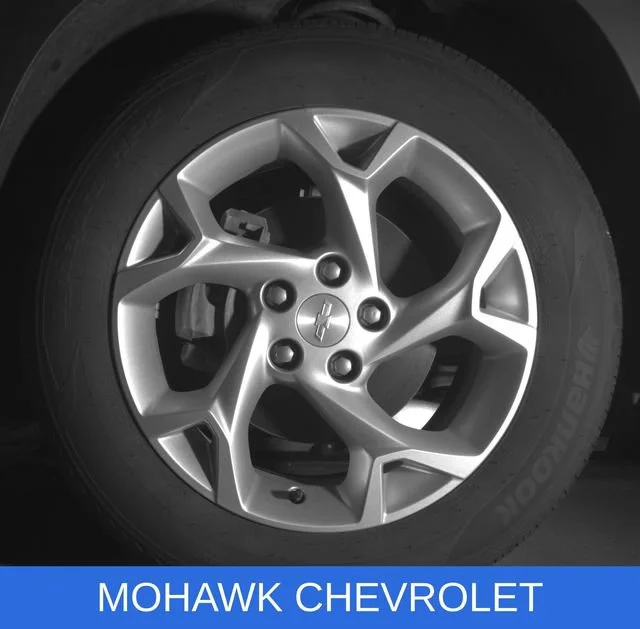 Used 2024 Summit White Chevrolet LS image 10