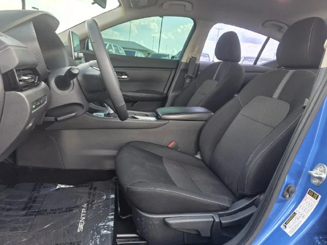 Certified Used 2022 Electric Blue Metallic Nissan SV image 13