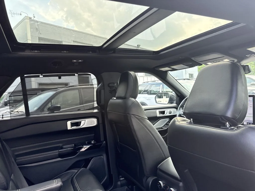 Used 2023 Agate Black Metallic Ford ST image 28